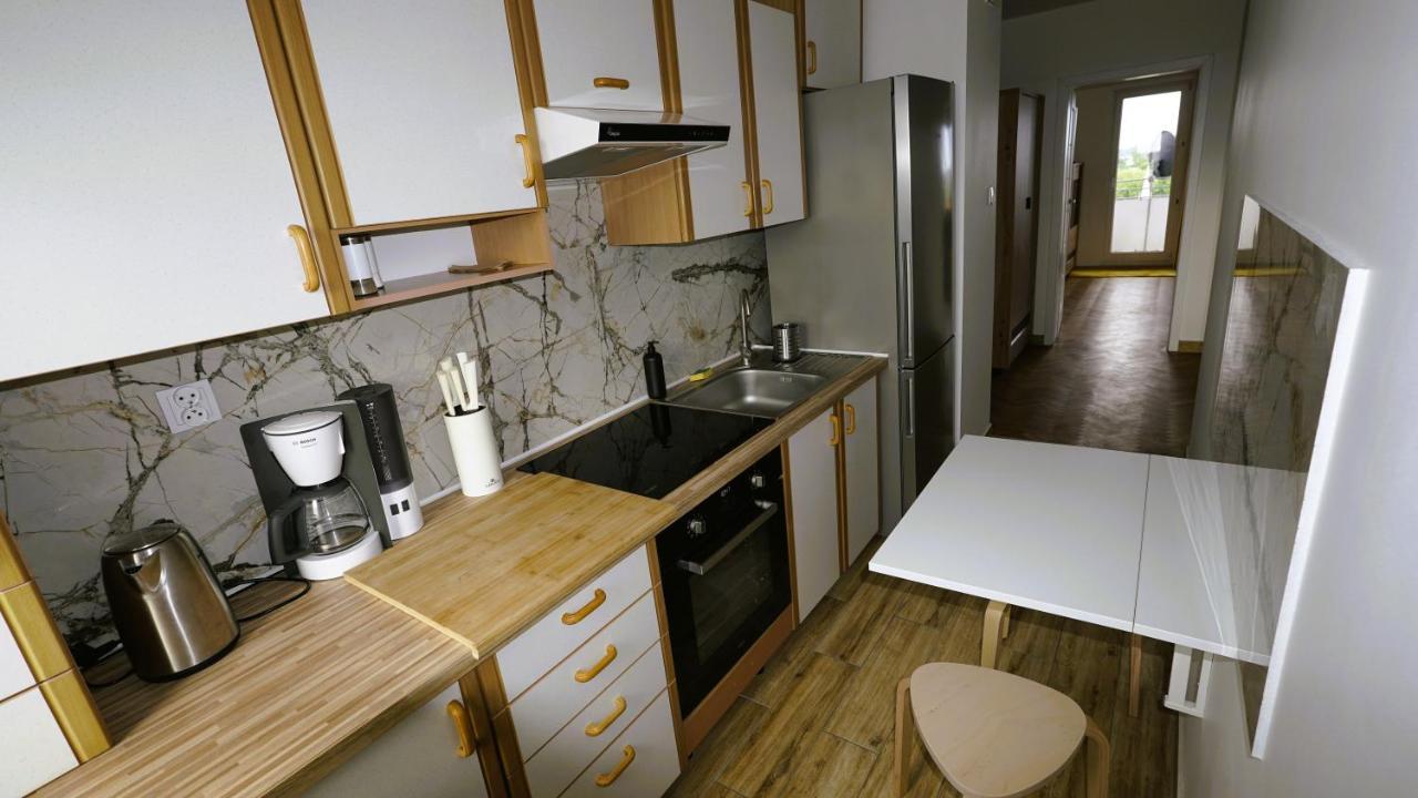 Apartament w centrum Kołobrzegu, nad rzeką Zewnętrze zdjęcie